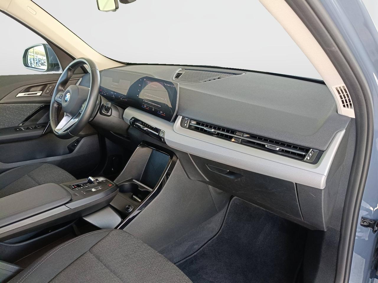 BMW X1 U11 - X1 sdrive18d auto