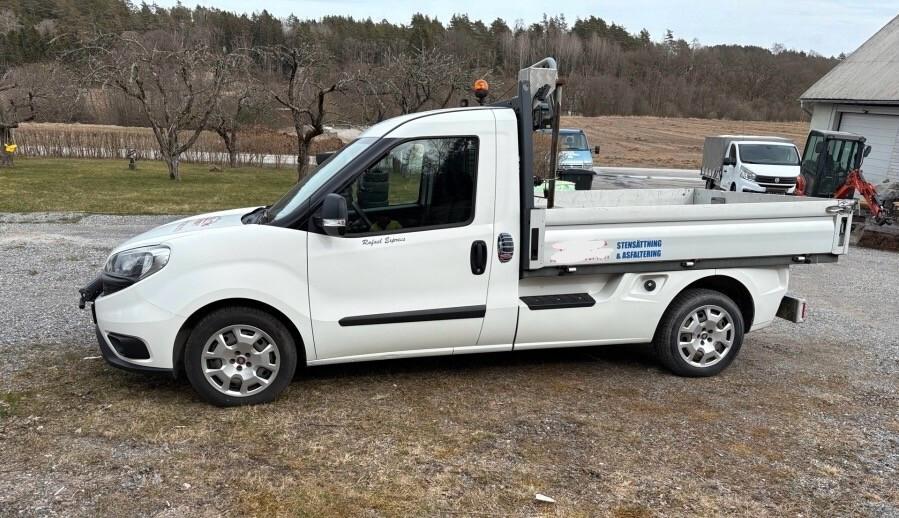 DOBLO 3 POSTI WORK UP CASSONATO CASSONE CLIMA OK NEOPATENTATI GRU 250 KG