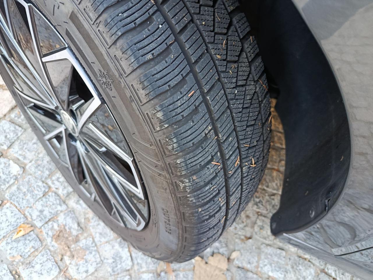 Skoda Kamiq Black Dots 1.0 TSI #8118