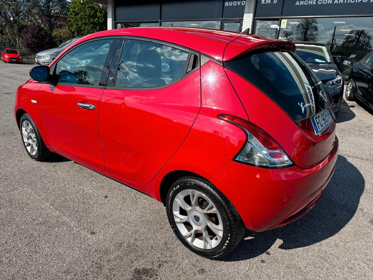Lancia Ypsilon 1.2 69 CV 5 porte GPL Ecochic Silver