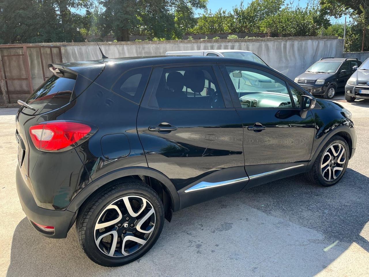 Renault captur 1.5 dci- full-12/2013