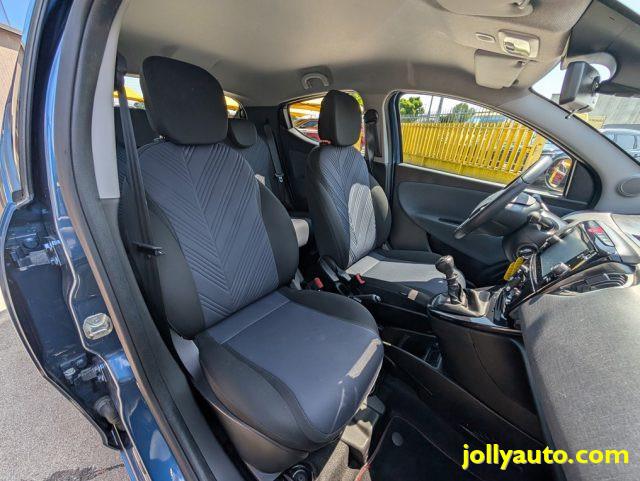 LANCIA Ypsilon 1.0 FireFly 5P S&S Hybrid Gold 5 posti - Ruotino