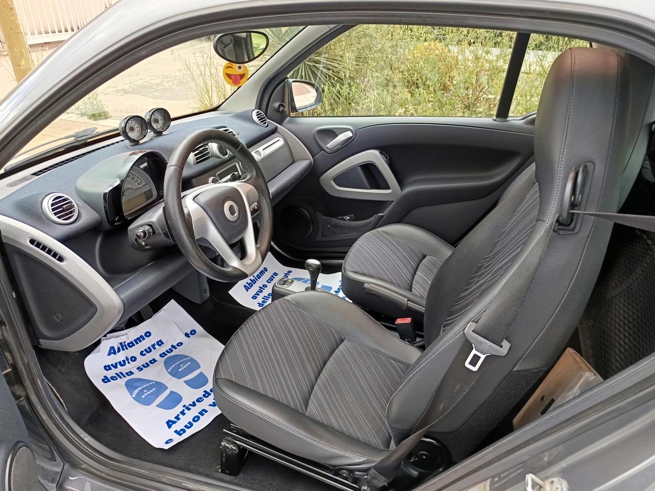 Smart ForTwo 1000 52 kW MHD coupé passion