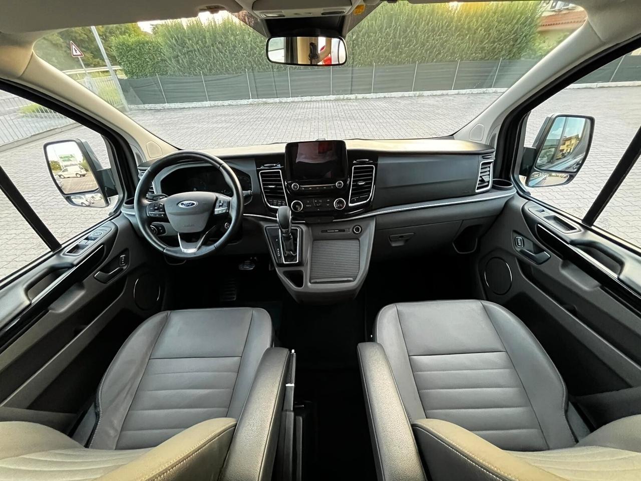 FORD TOURNEO CUSTOM 2.0 TDCI AUTOM. GANCIO TRAINO