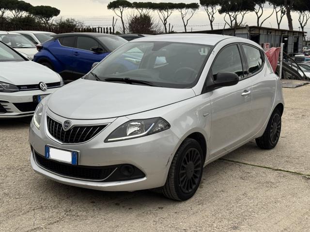LANCIA Ypsilon HYBRID 1.0cc 70cv CERCHI IN LEGA