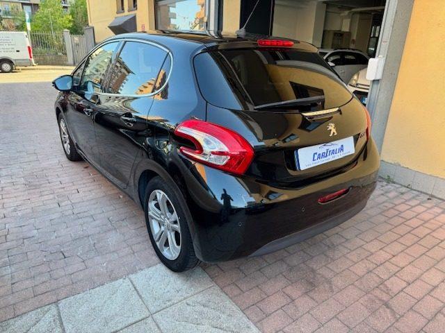 PEUGEOT 208 1.2 VTi 82 CV 5 porte Allure TETTO PANORAMICO