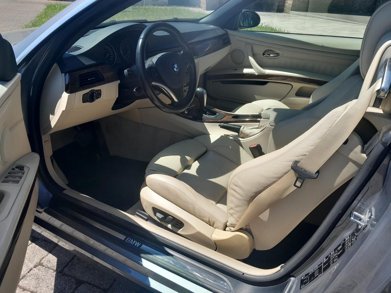 Bmw 325i - CABRIO - cat Futura