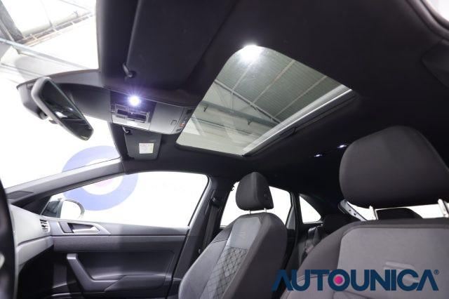 VOLKSWAGEN Taigo 1.0 TSI 110 CV DSG R-LINE TETTO PANORAMA