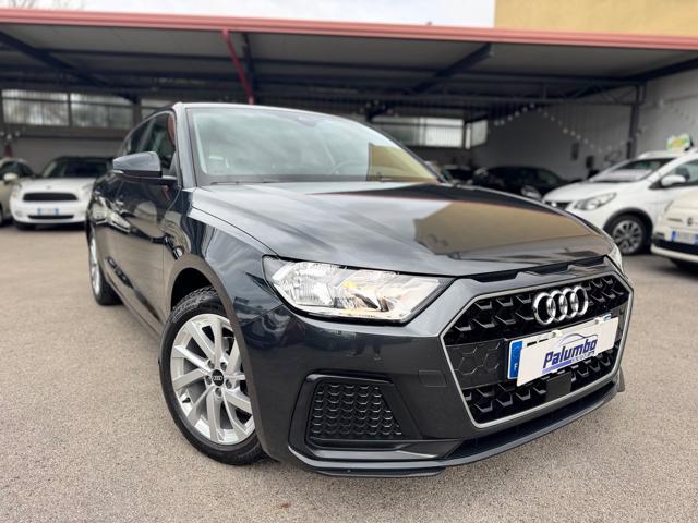 AUDI A1 SPB 25 TFSI S tronic Admired cock pit