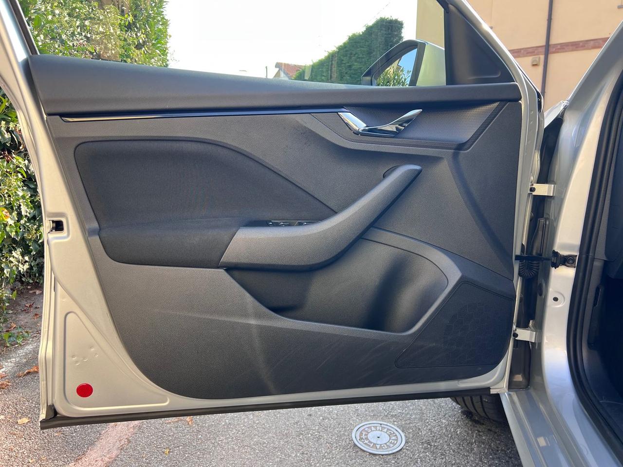 Skoda Kamiq 1.0 TSI Ambition #7727