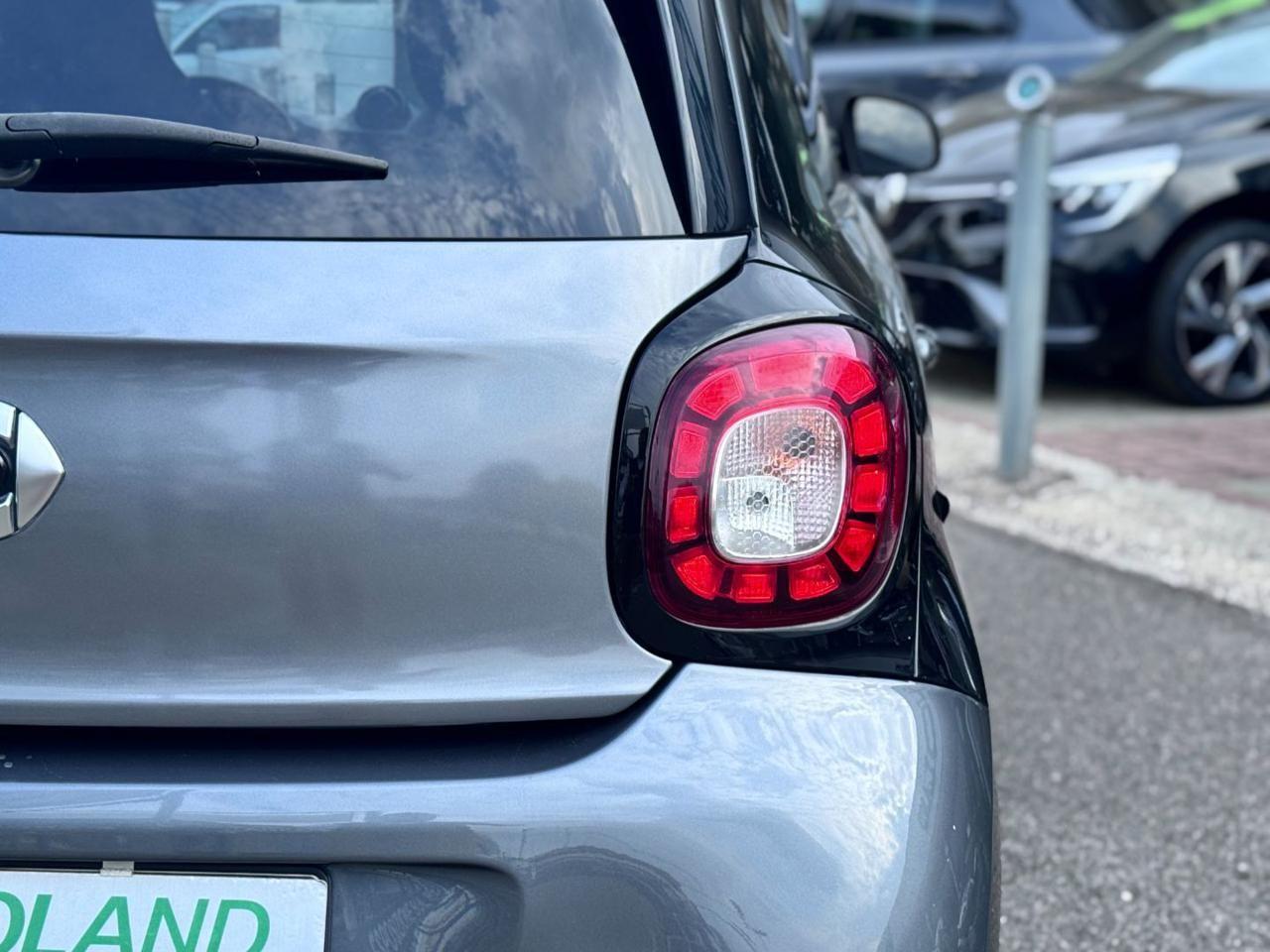 SMART ForFour BRABUS 0.9 Turbo twinamic Xclusive 109 CV Cabrio