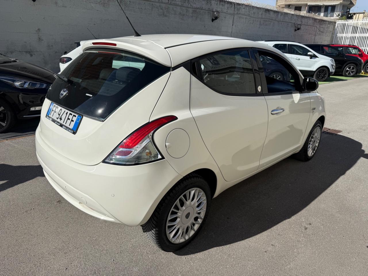 Lancia Ypsilon 1.2GPL “CASA MADRE” - 2016