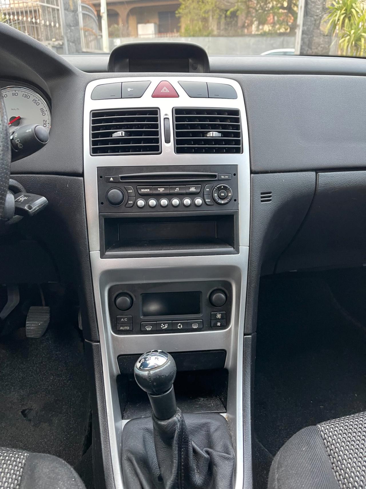 Peugeot 307 1.6 HDi 110CV 5p
