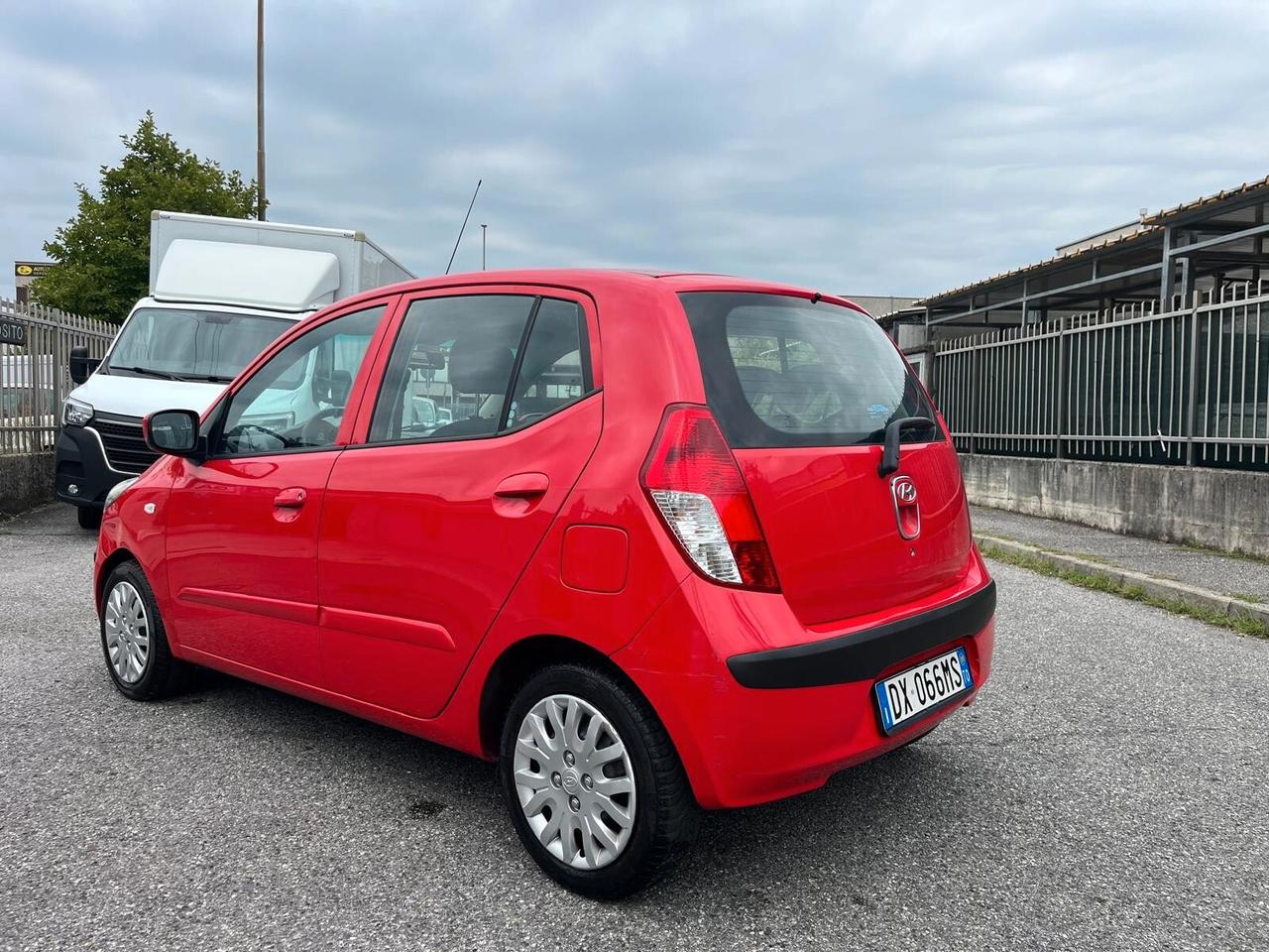 Hyundai I 10 1100 BENZ / GPL SOLO 90.000KM