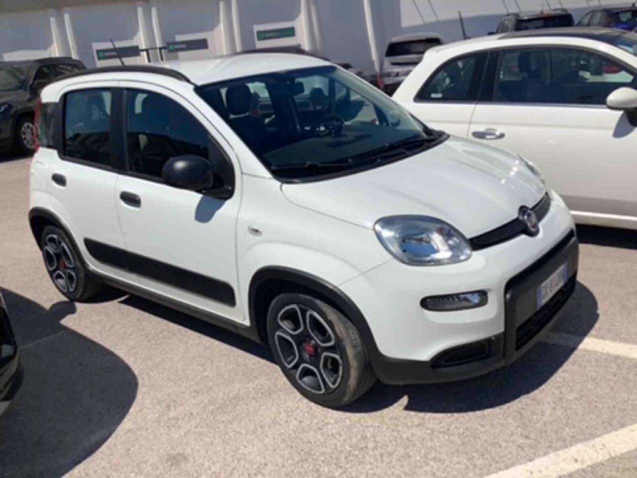 AUTO IN ARRIVO Fiat Panda 1.0 FireFly S&S Hybrid City Life