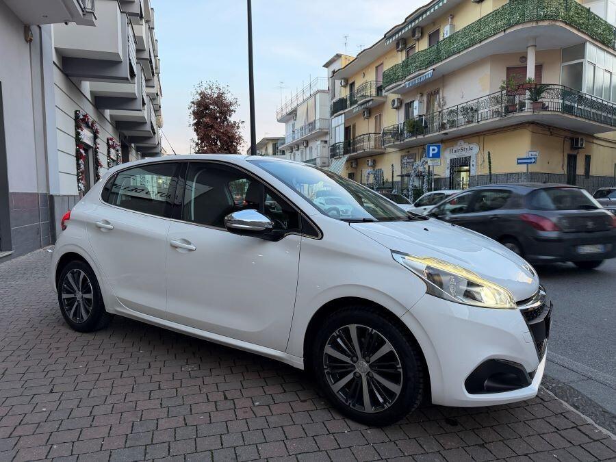 PEUGEOT 208 1.2 82 CV ALLURE CERTIFICATA NUOVA