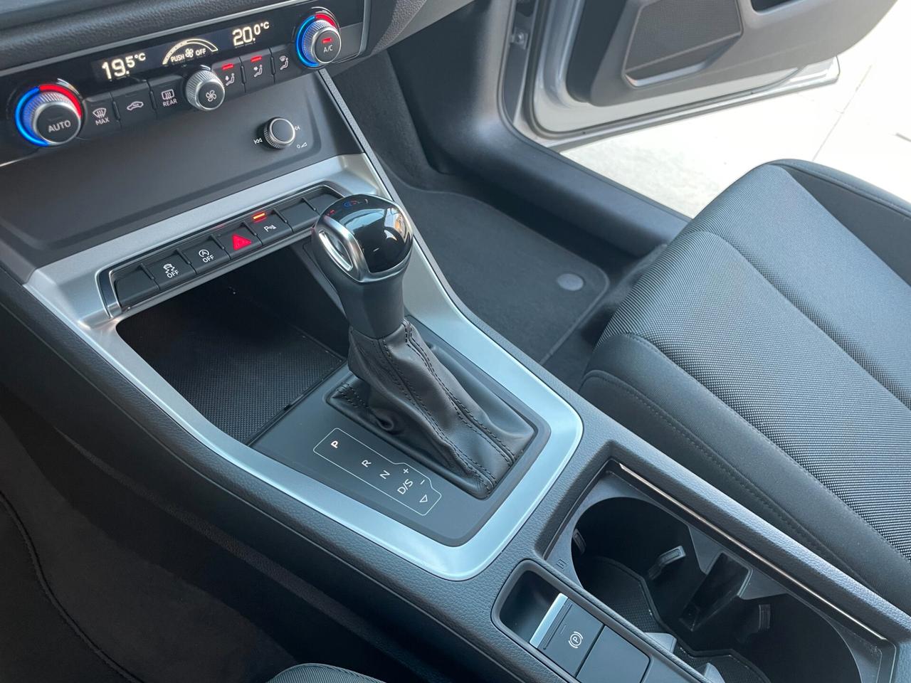Audi Q3 2.0 150CV 35 TDI S tronic Business Advanced