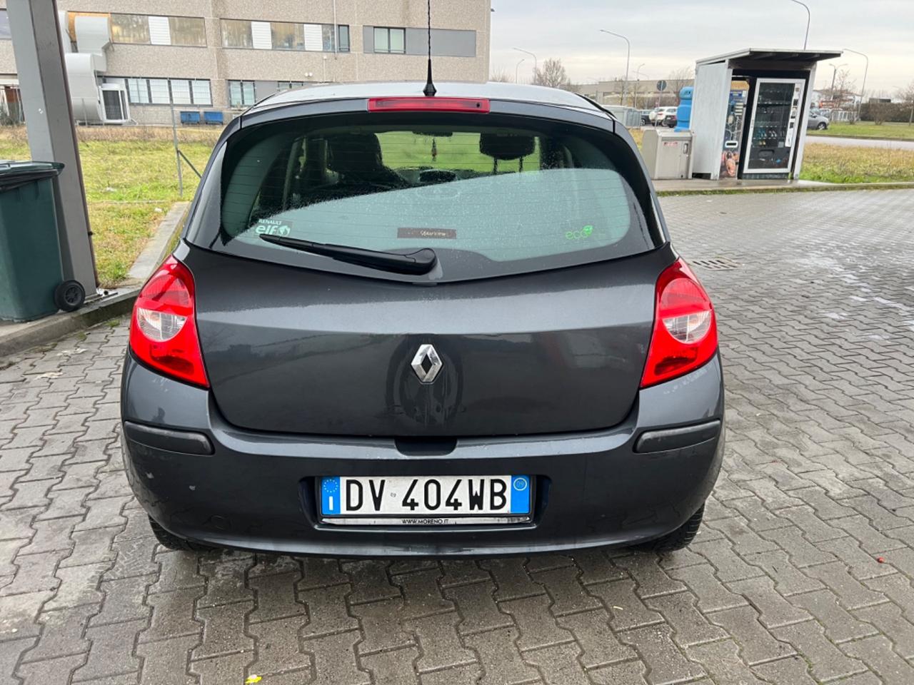 RENAULT CLIO 1.2 GPL VALIDO MODELLO LE IENE NEOPATENTATI
