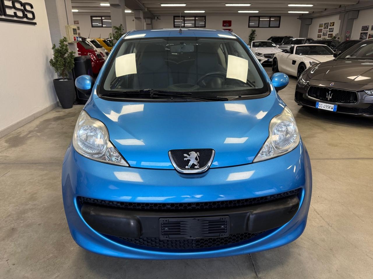 Peugeot 107 1.0 68CV 3p. Sweet Years