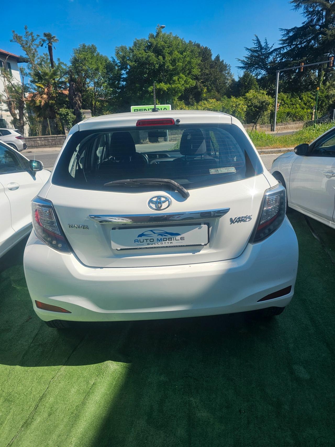 Toyota Yaris 1.0 5 porte Lounge
