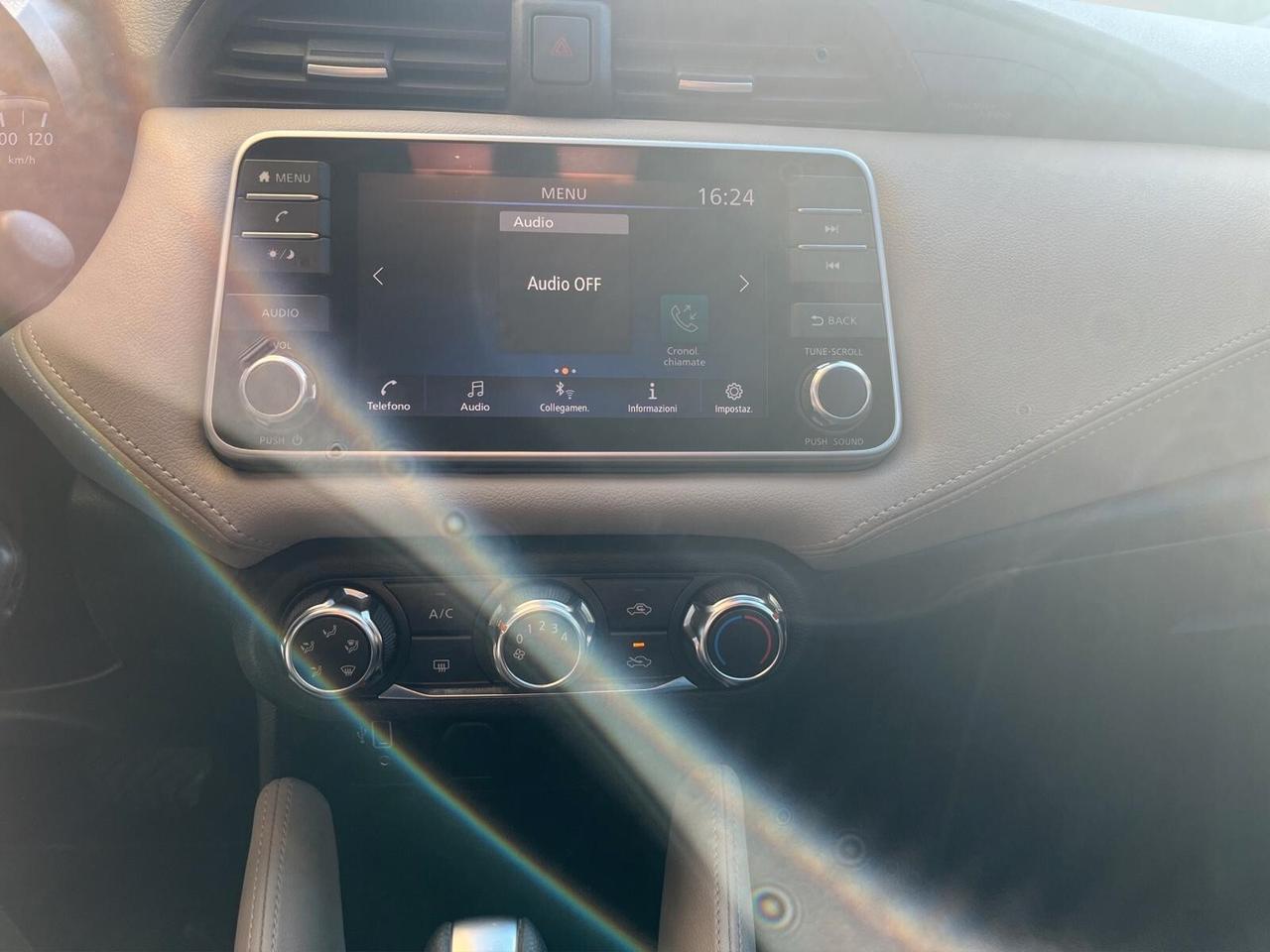 Nissan Micra IG-T 100 Xtronic 5 porte Visia+ 2020