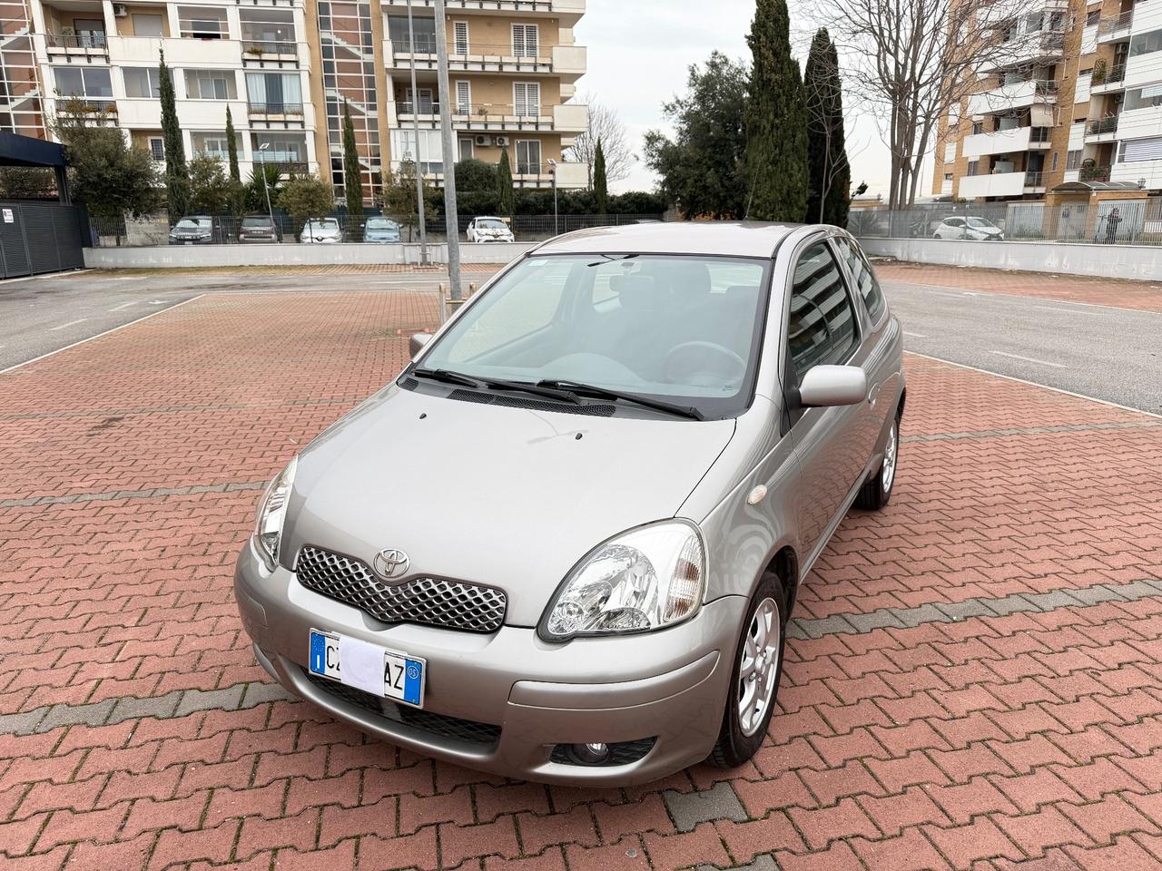 Toyota Yaris 1.4 D-4D 3p Sol