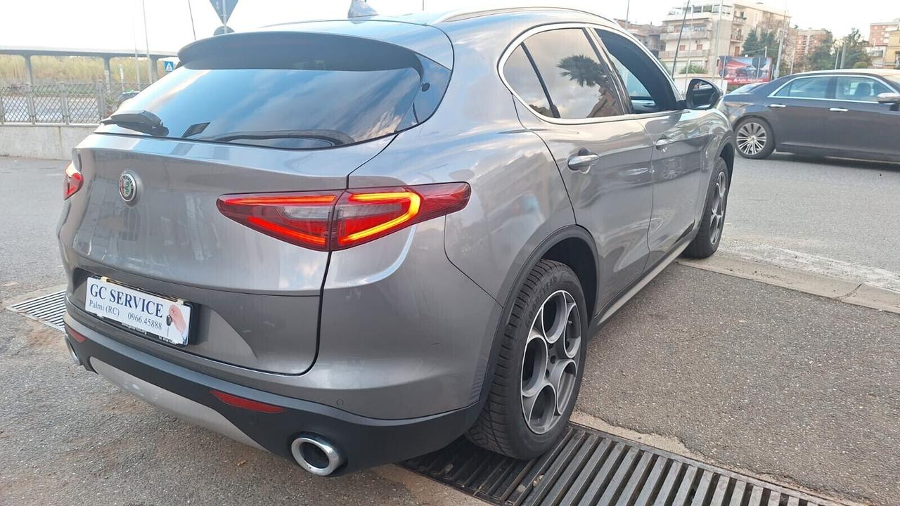 Alfa Romeo Stelvio 2.2 TDI 210 CV AT8 Q4 VELOCE