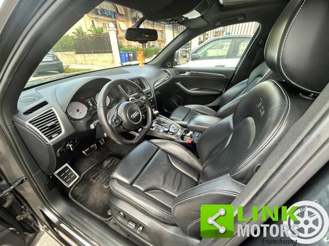 AUDI Q5 3.0 V6 quattro tiptronic business
