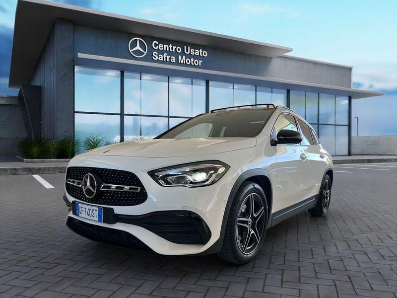 Mercedes-Benz GLA GLA 200 d Automatic Premium