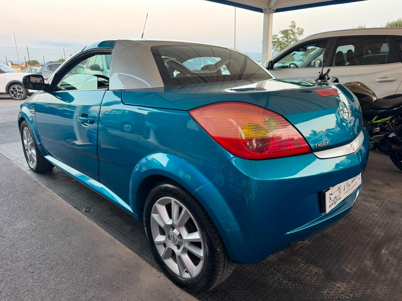 Opel Tigra TwinTop 1.4 16V Enjoy
