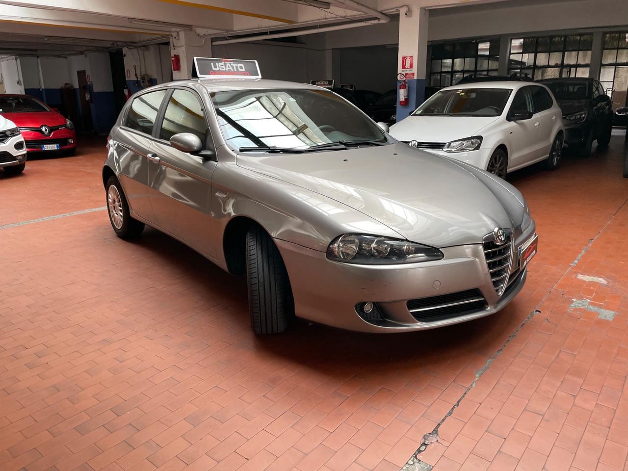 Alfa Romeo 147 1.6 Neopatentati