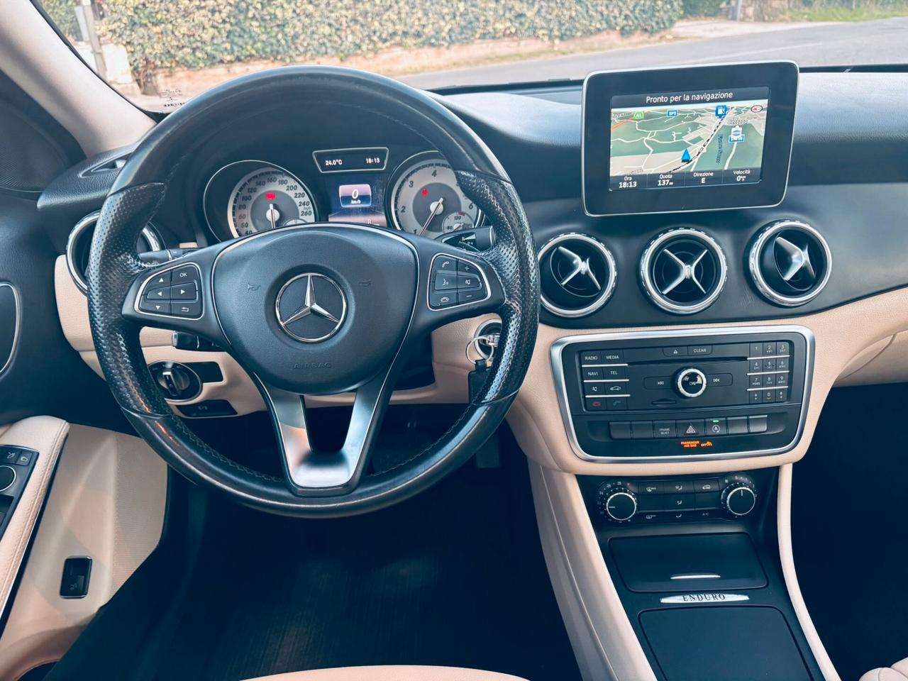 Mercedes-benz GLA 200 d Automatic Enduro