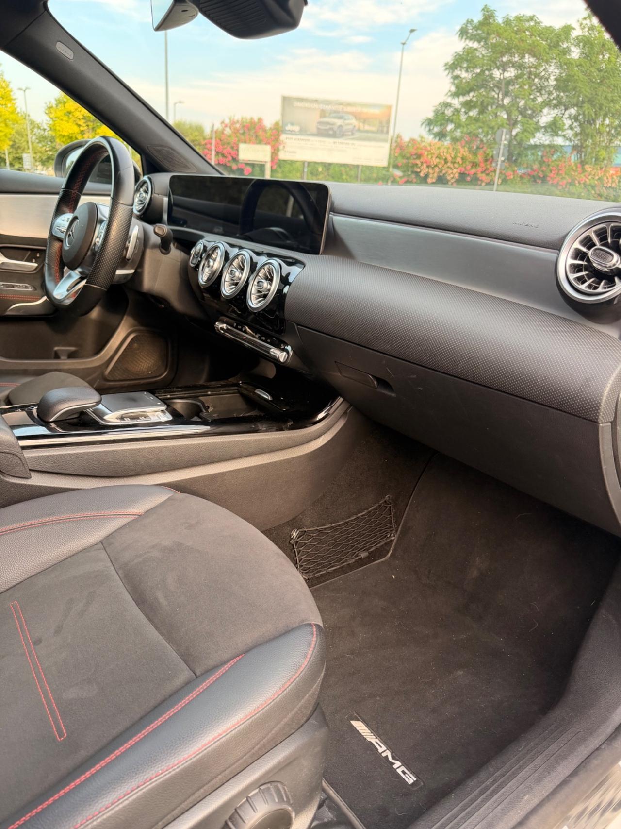 Mercedes-benz A 180 d Automatic Premium