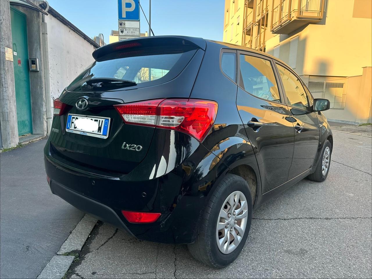 Hyundai iX20 1.4 90 CV XPossible - euro 6 - ok neopatentati