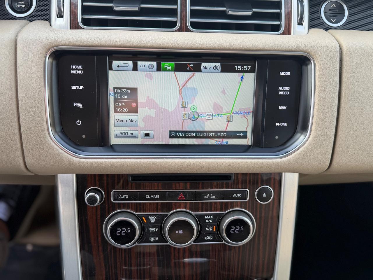 Land Rover Range Rover Vogue 3.0TDV6 black edition