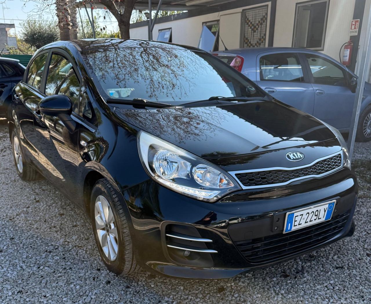 Kia Rio 1.1 CRDi 5p. Cool