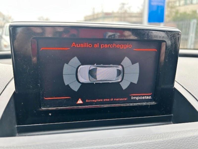 Audi Q3 2.0 TDI 120 CV Sport