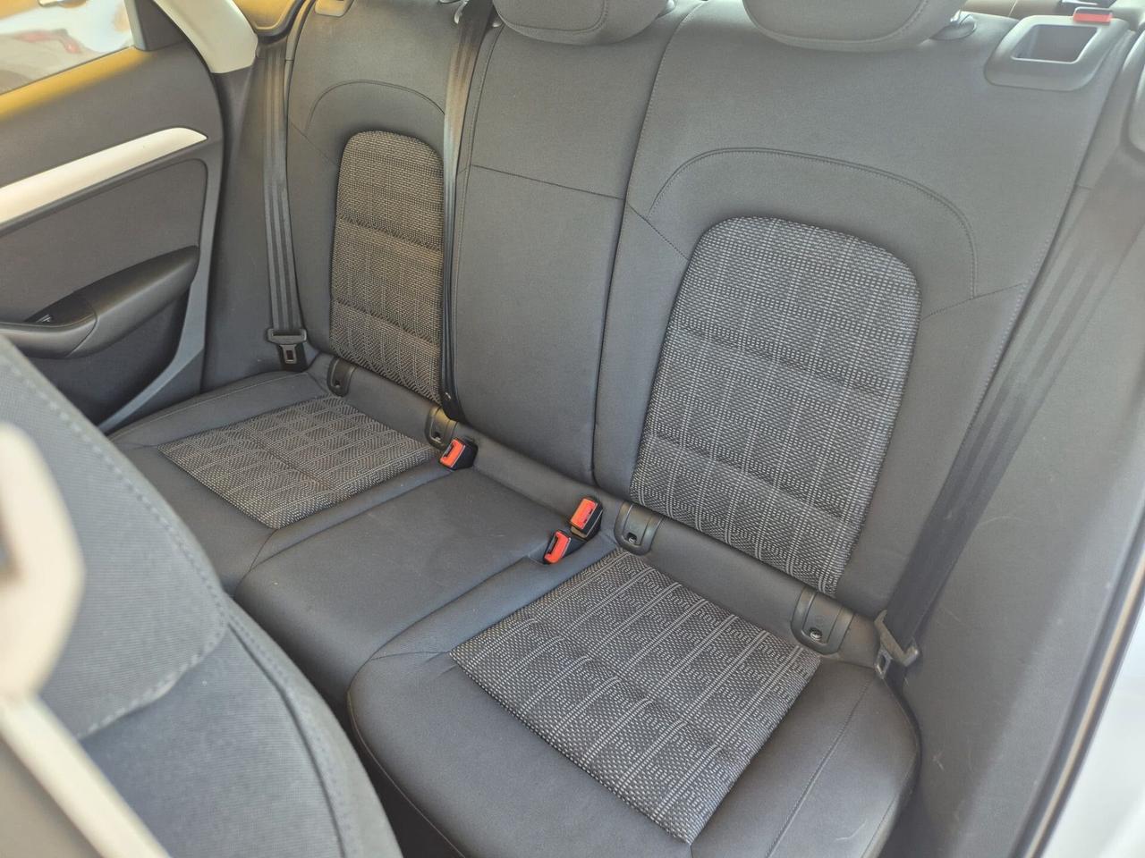 Audi Q3 2.0 TDI 150 CV STRONIC BUSINESS AUTOMATICA