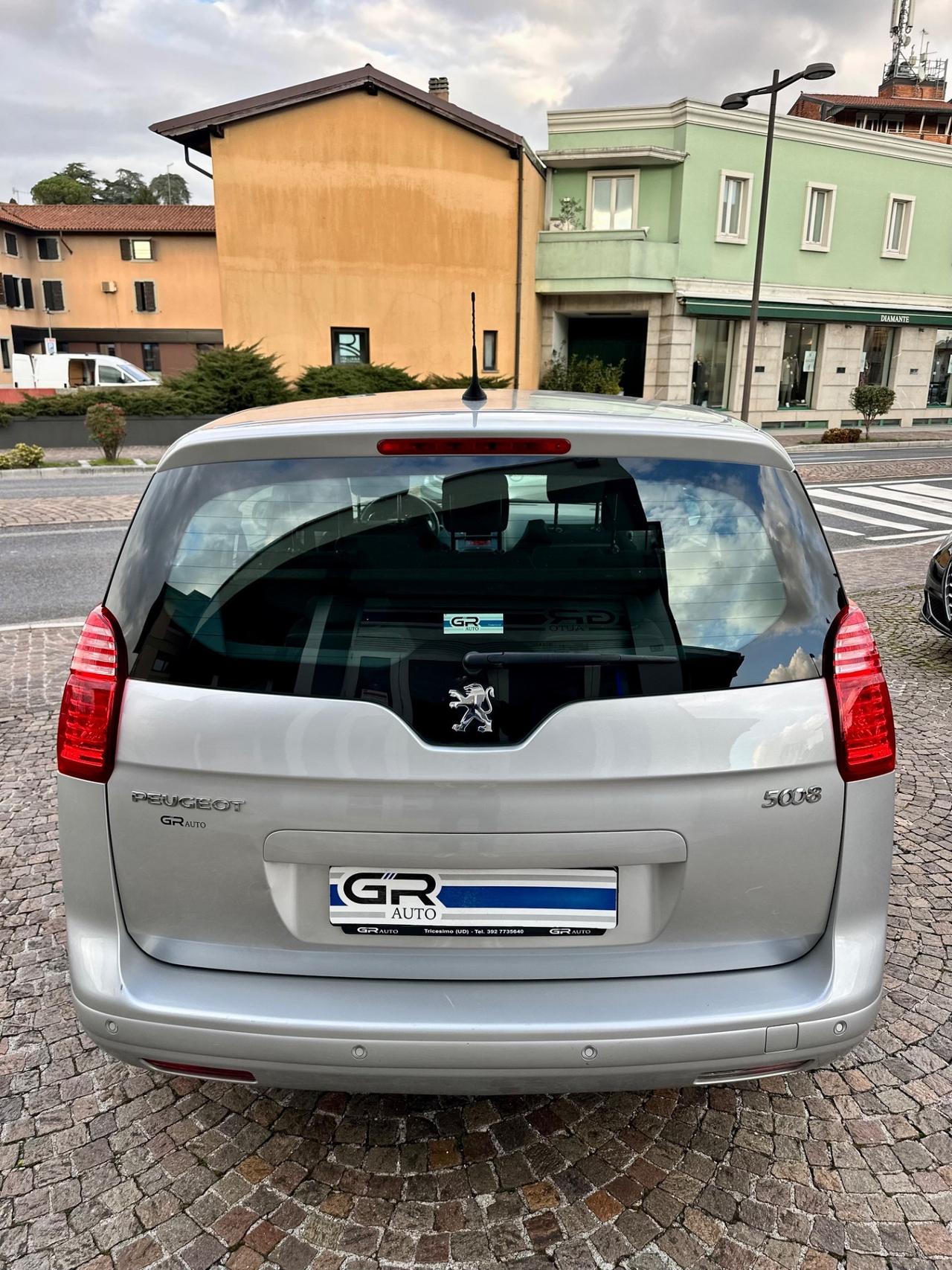 Peugeot 5008 - 1.6Hdi 110CV - 7 POSTI