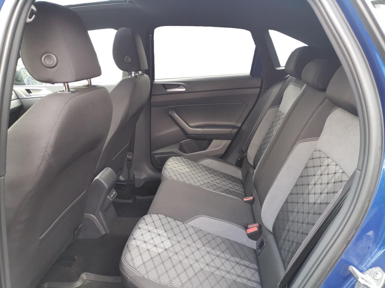 VOLKSWAGEN Taigo - Taigo 1.0 tsi R-Line 110cv