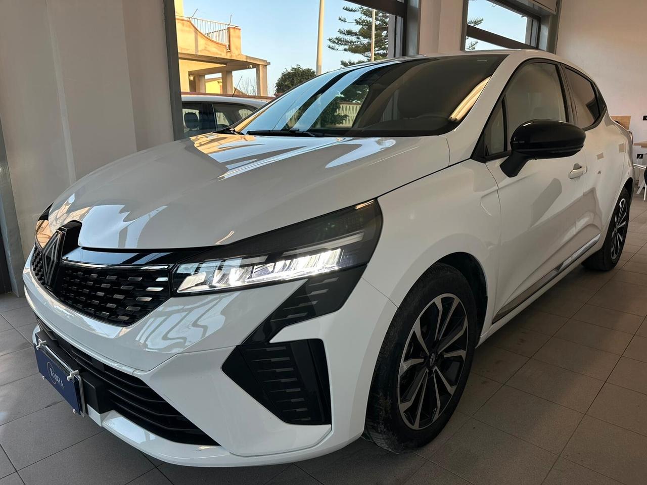 Renault Clio TCe 90 CV 5 porte Techno 2025