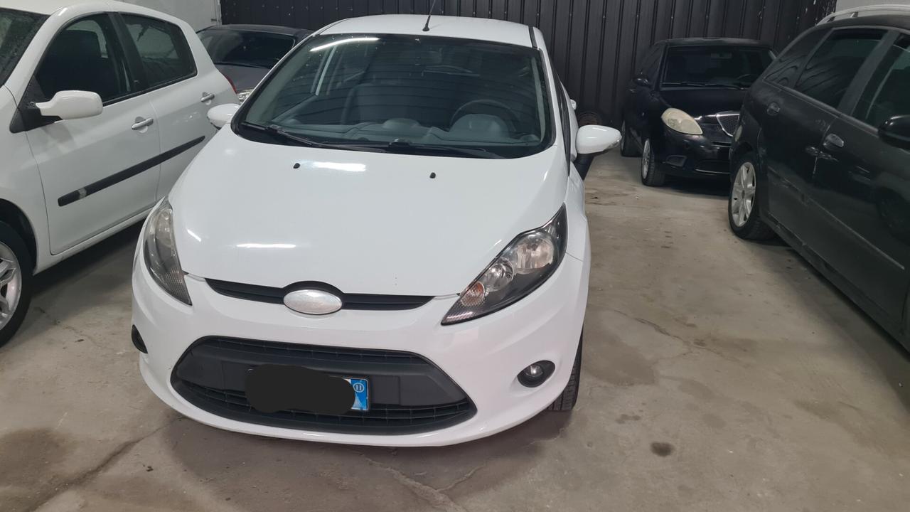 Ford Fiesta 1.4 TDCi 5p. Titanium