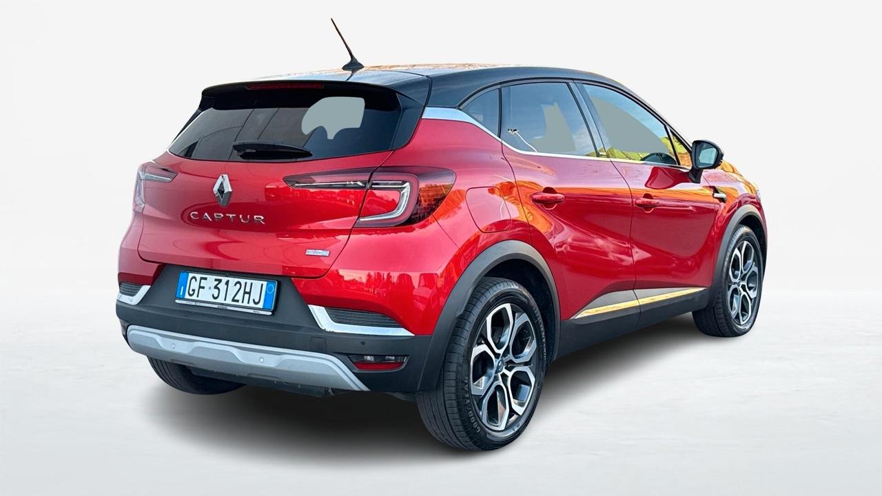 Renault Captur Plug-in Hybrid E-Tech 160 CV Intens