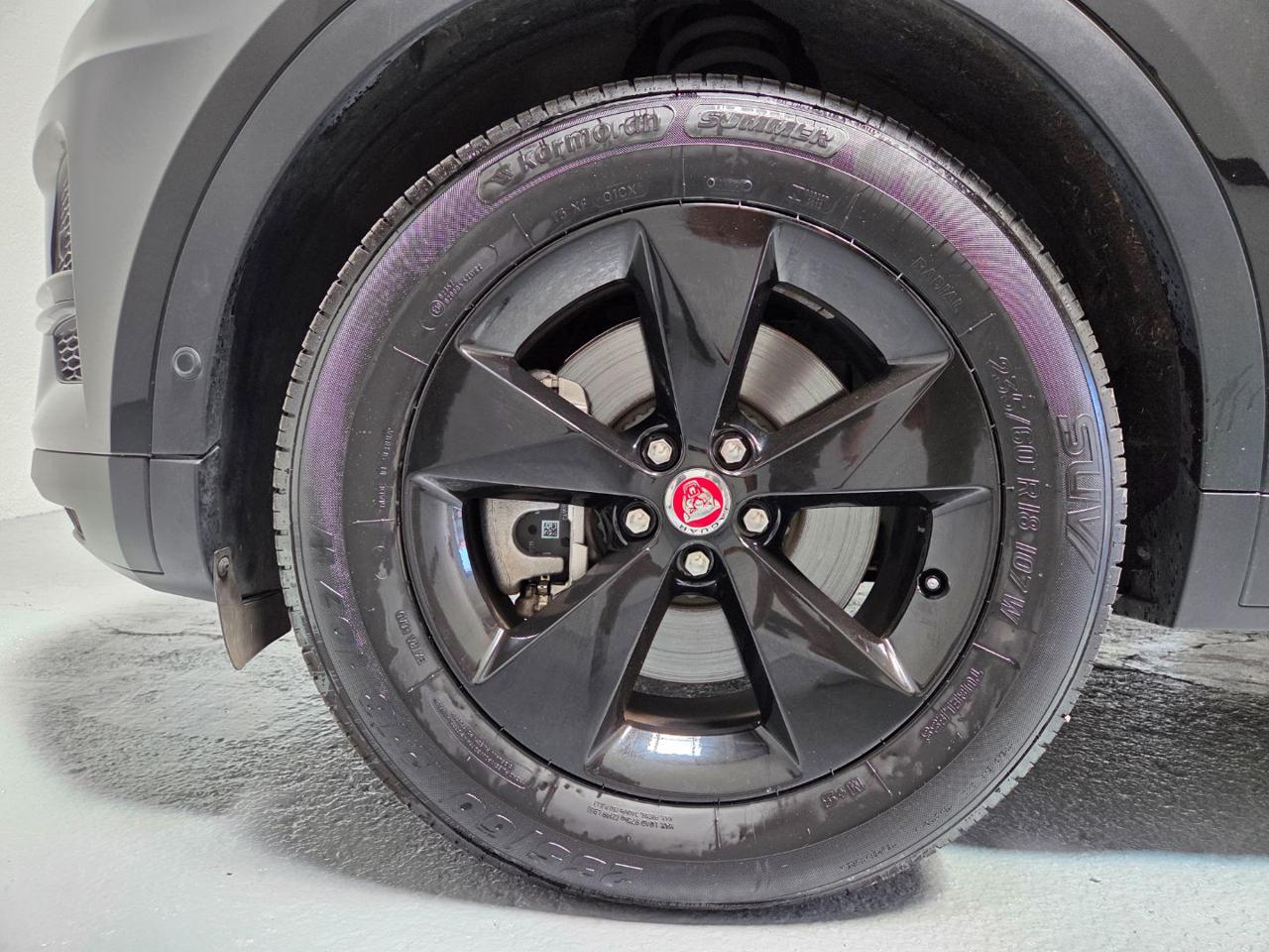 JAGUAR E-Pace (X540) E-Pace 2.0D I4 163 C...