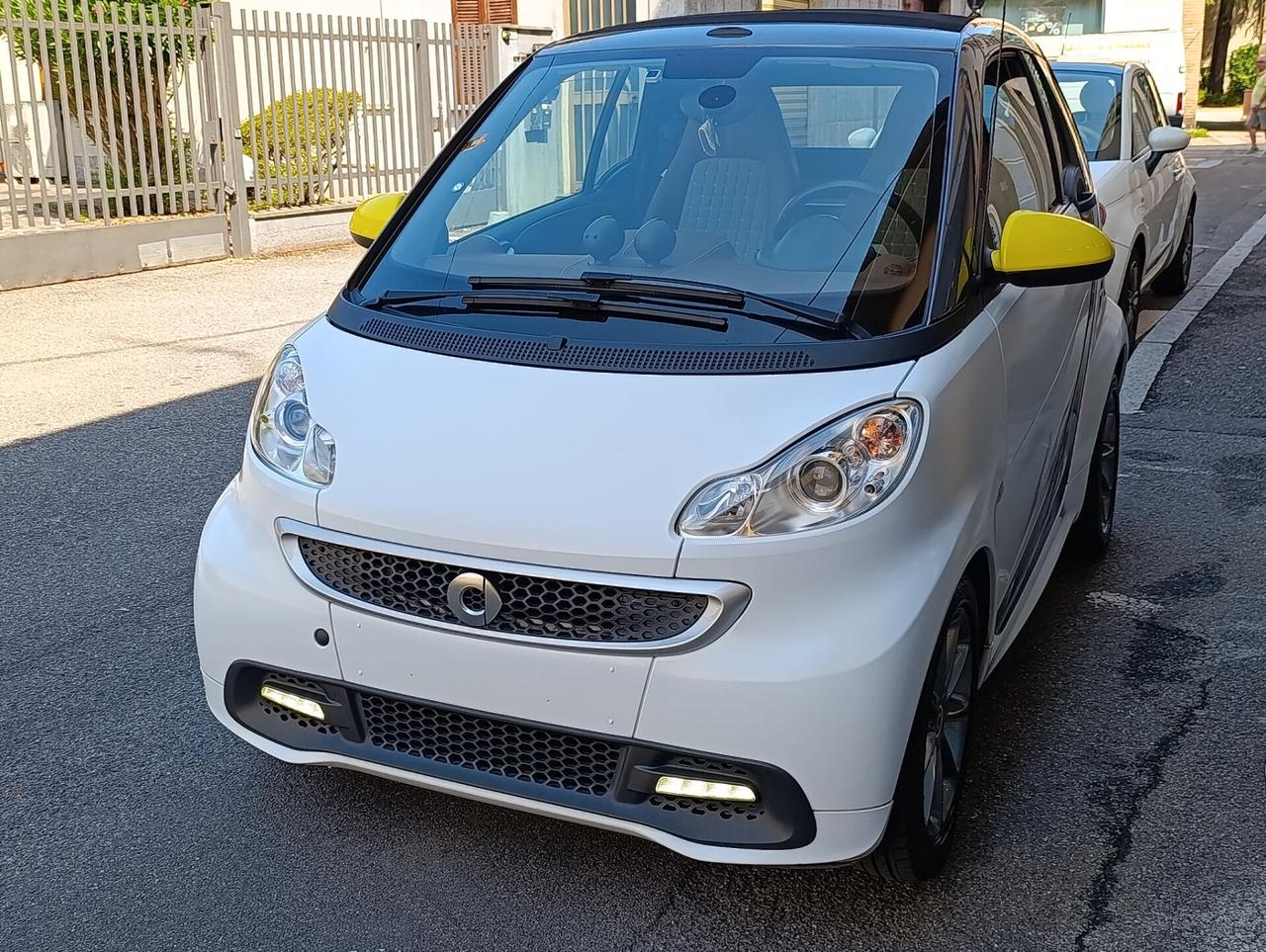 Smart ForTwo 1.0 turbo 84cv cabrio BoConcept