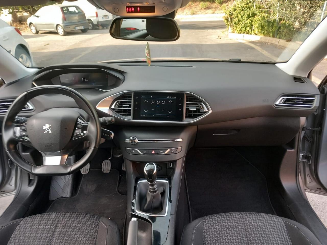 Peugeot 308 BENZINA 1.2