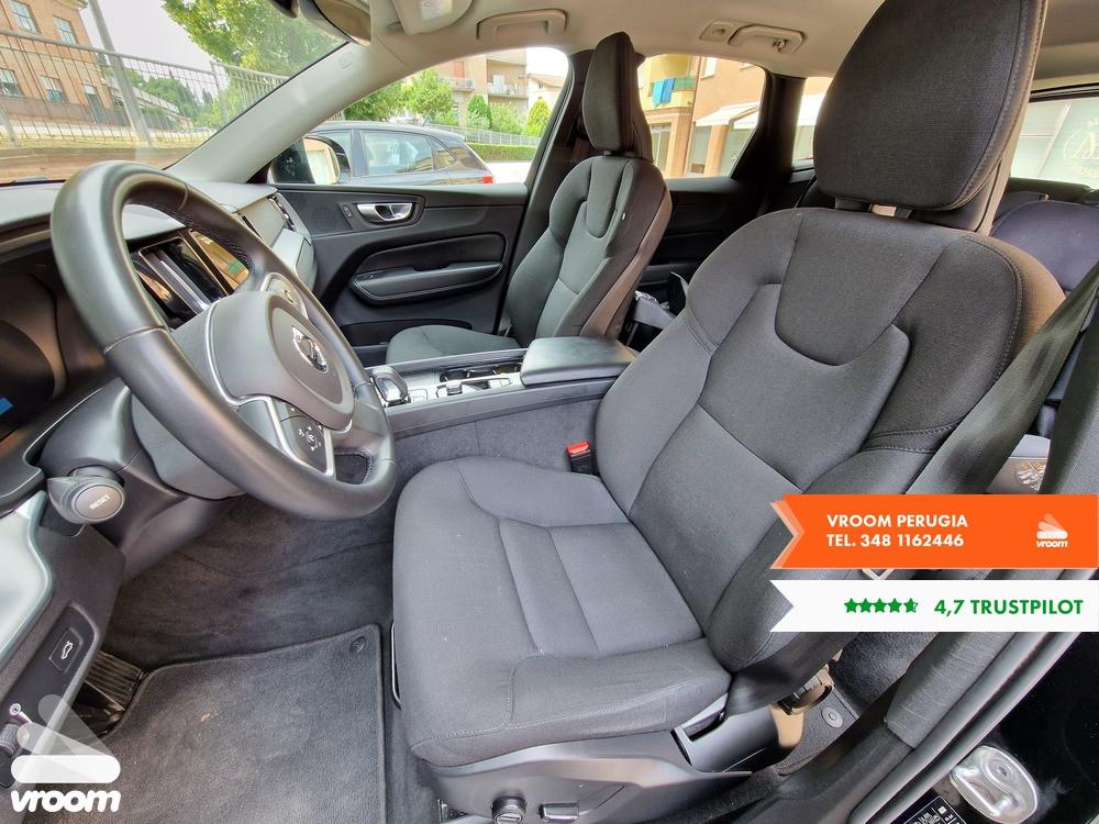 VOLVO XC60 B4 2022 2.0D 197CV HIBRID Plus Dark