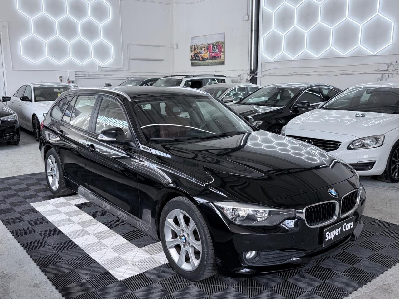 BMW318d AUTOMATICA Touring Luxury NEOPATENTATI EUR6