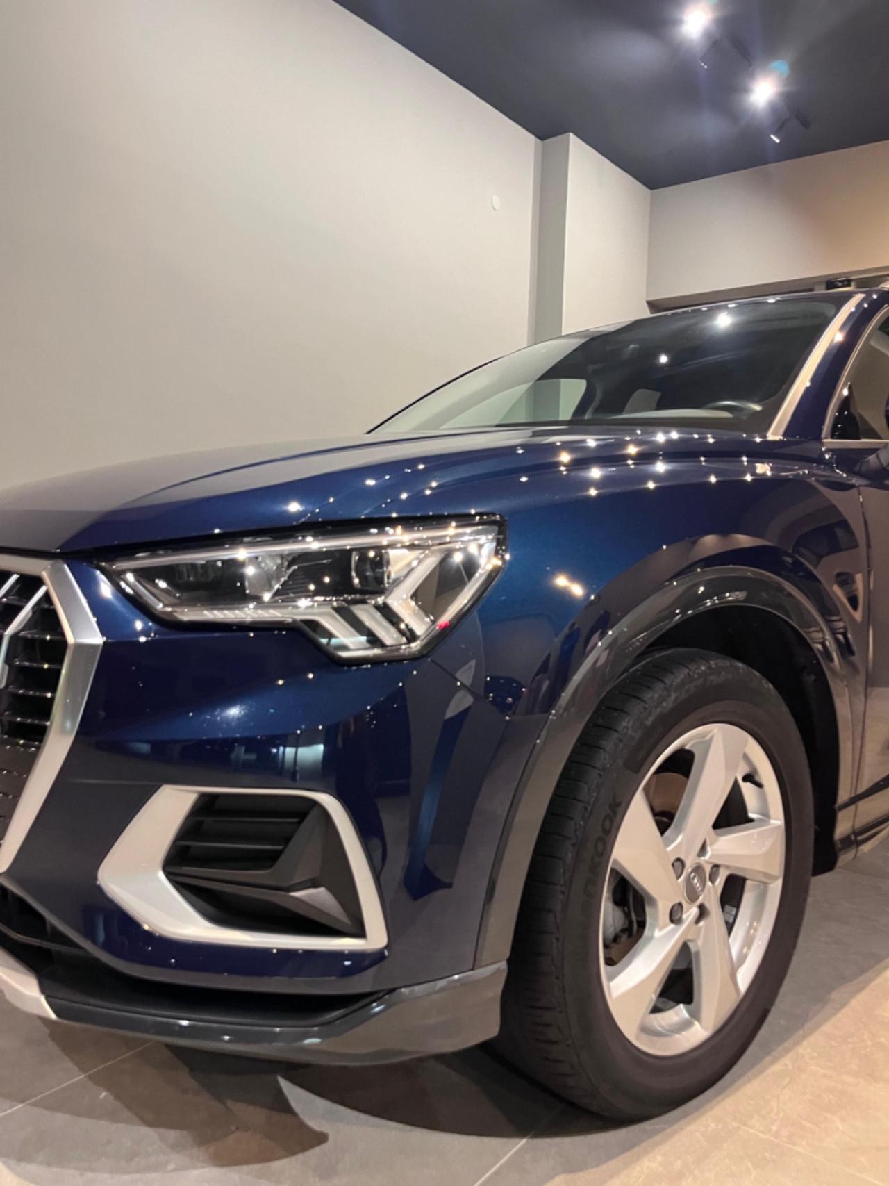 Audi Q3 35 TDI S tronic Business Advanced