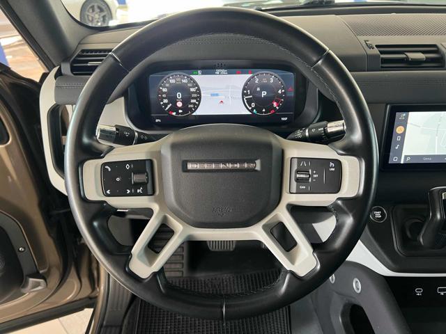 LAND ROVER Defender 110 3.0D I6 200 CV AWD Auto X-Dynamic SE AUTOCARRO
